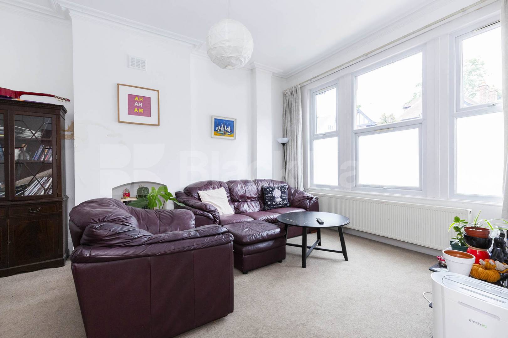 Modern Sharers Apartment Dyne Road, Kilburn